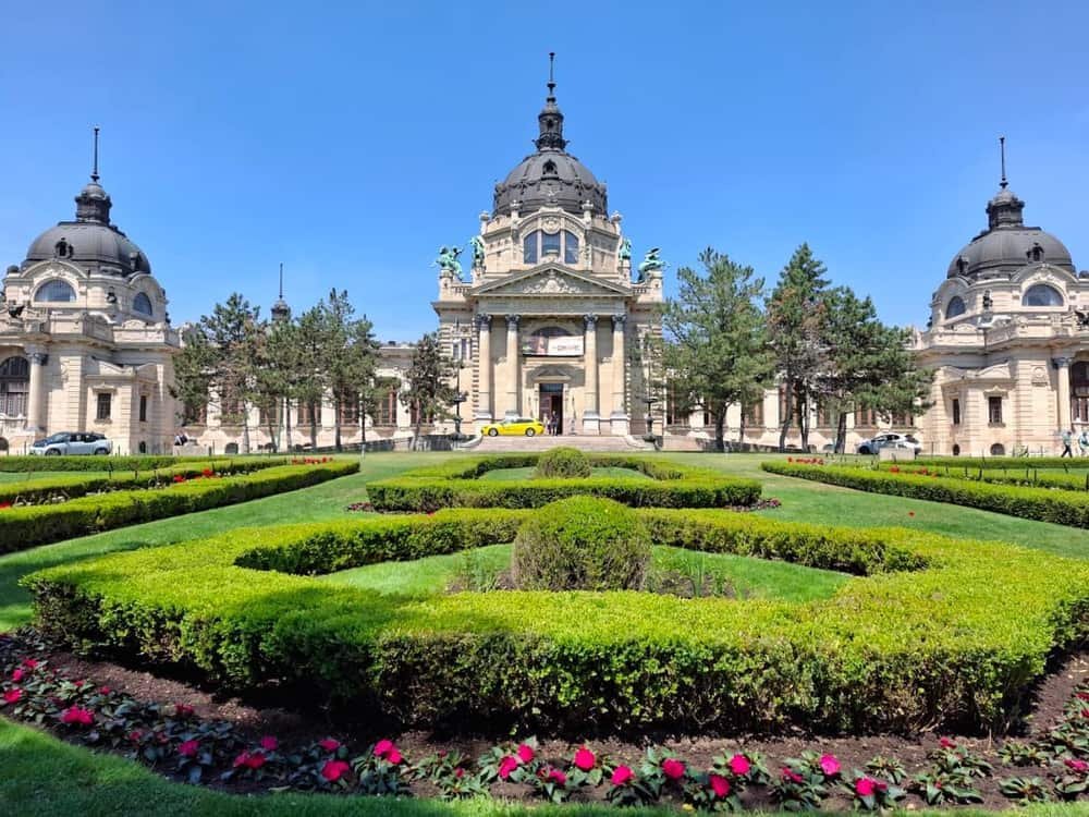 Budapest in summer: how to enjoy a city that hits 35°C