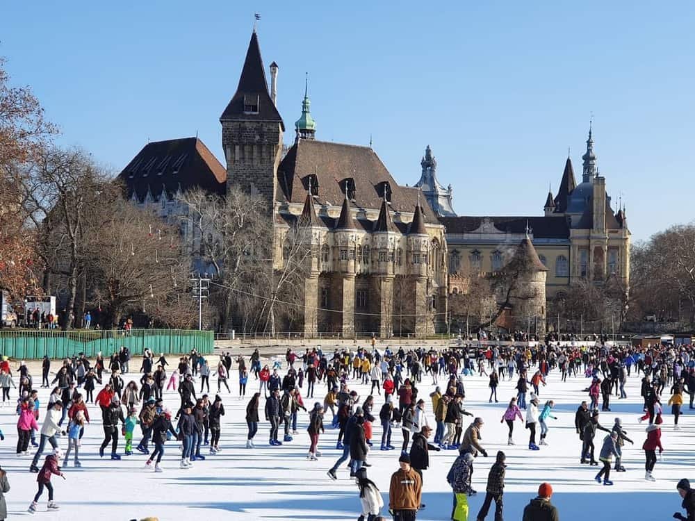 Budapest in spring: the season most people book by accident