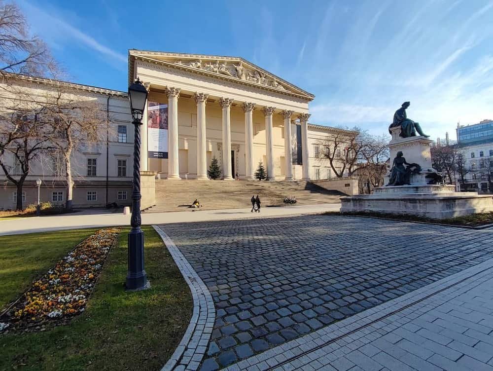 Budapest museums: which ones, in what order, and which to skip