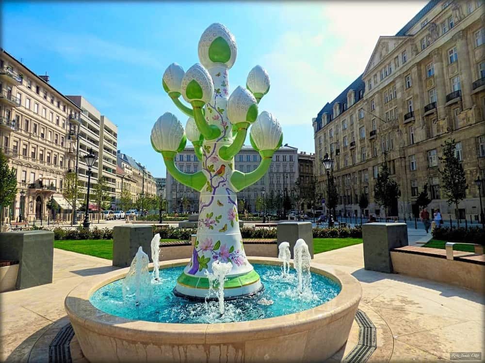 József Nádor Square