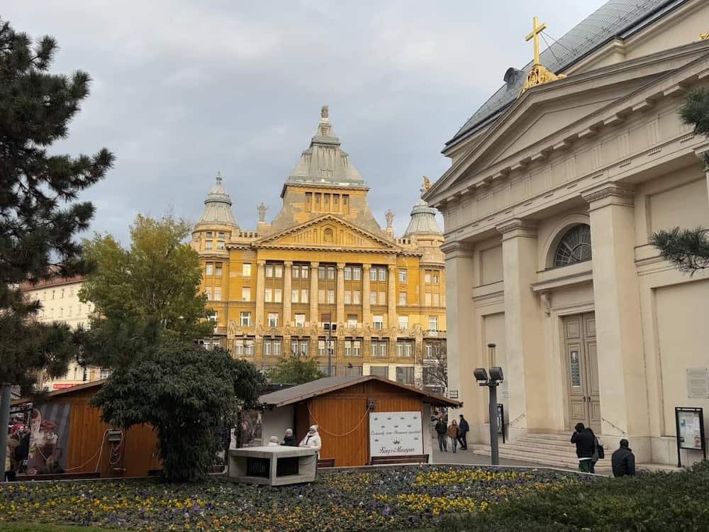 Lutheran Church of Ferenc Deák Square — 3