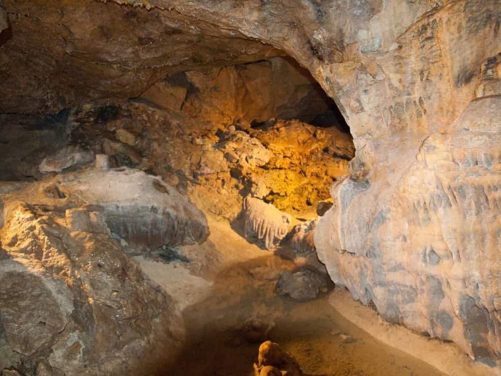 Palvolgyi Cave — 2