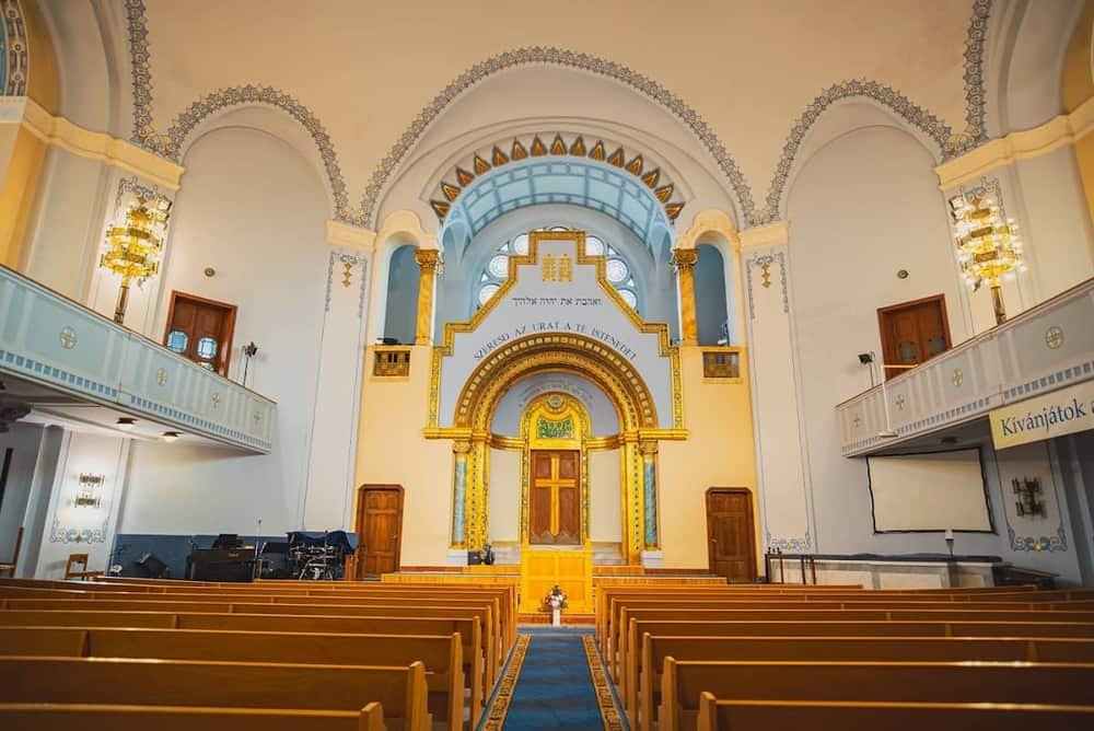 Pentecostal church, Kőbánya — 3
