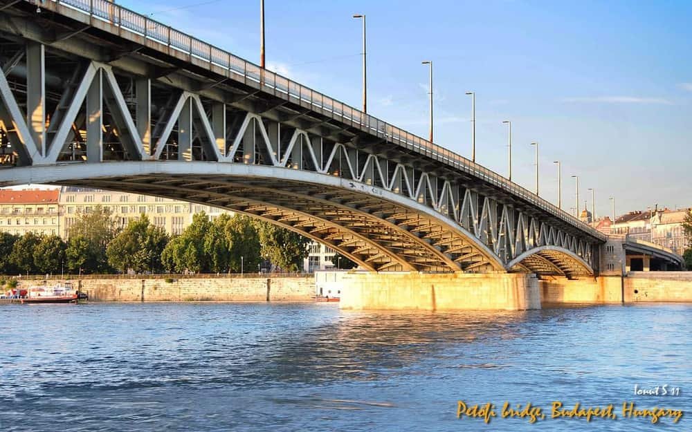 Petőfi Bridge