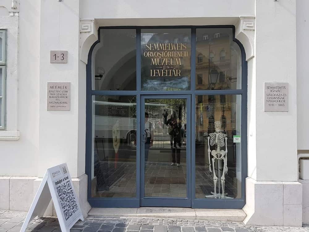 Semmelweis Museum