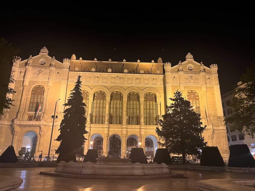 Vigadó Concert Hall — 3