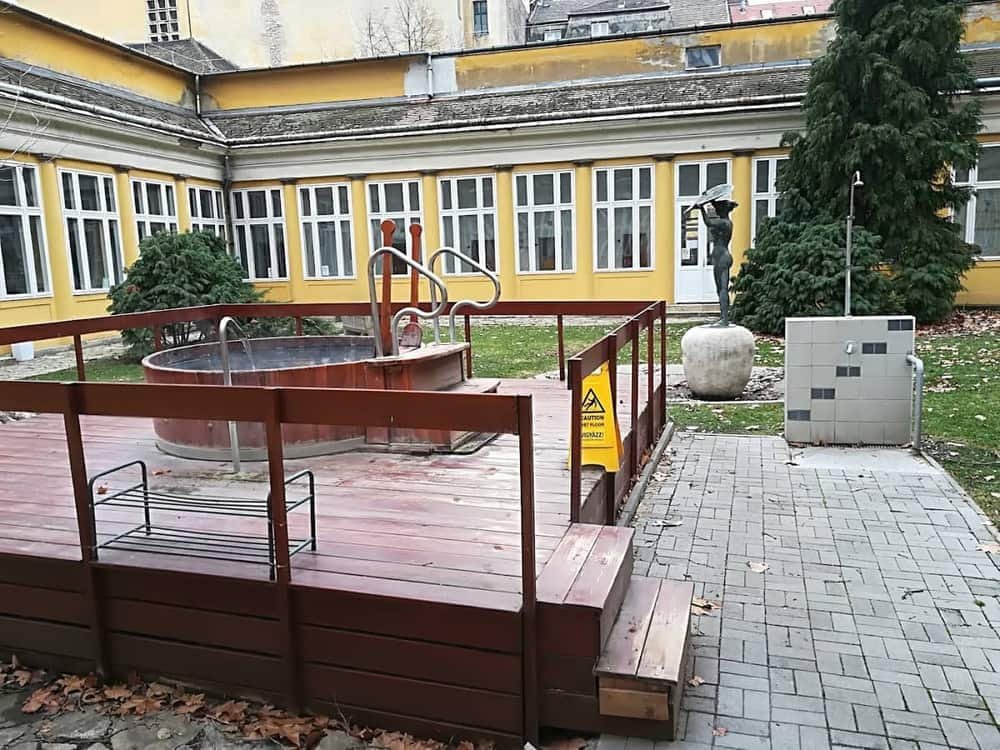 Király Thermal Bath — 3