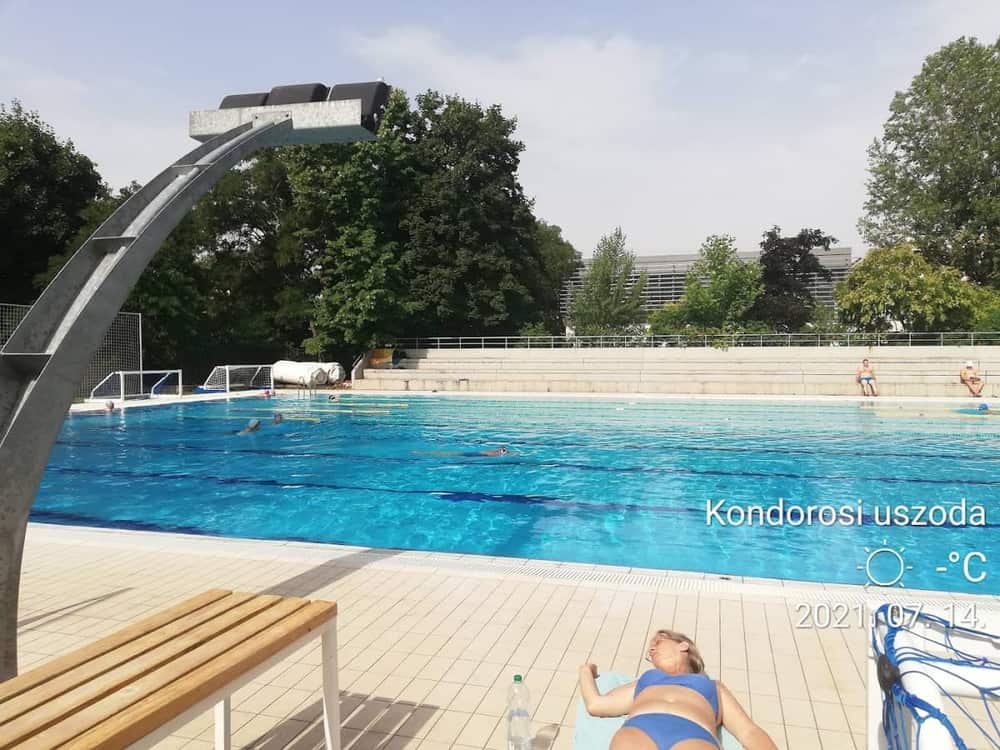 Nyéki Imre Swimmingpool — 3