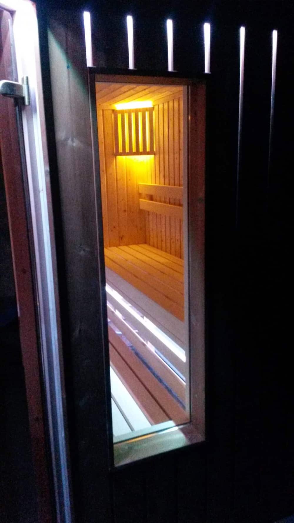Sauna 69 — 3