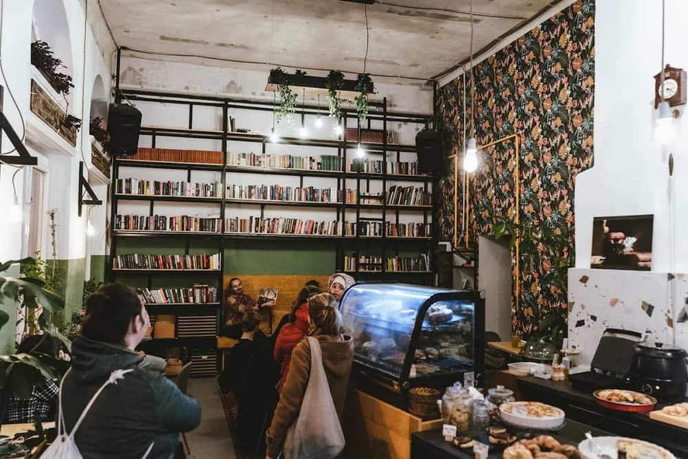 Book Café Tompa17