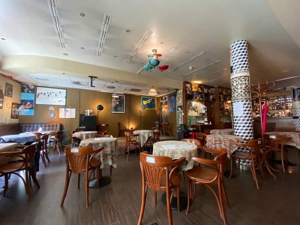 Café Jedermann