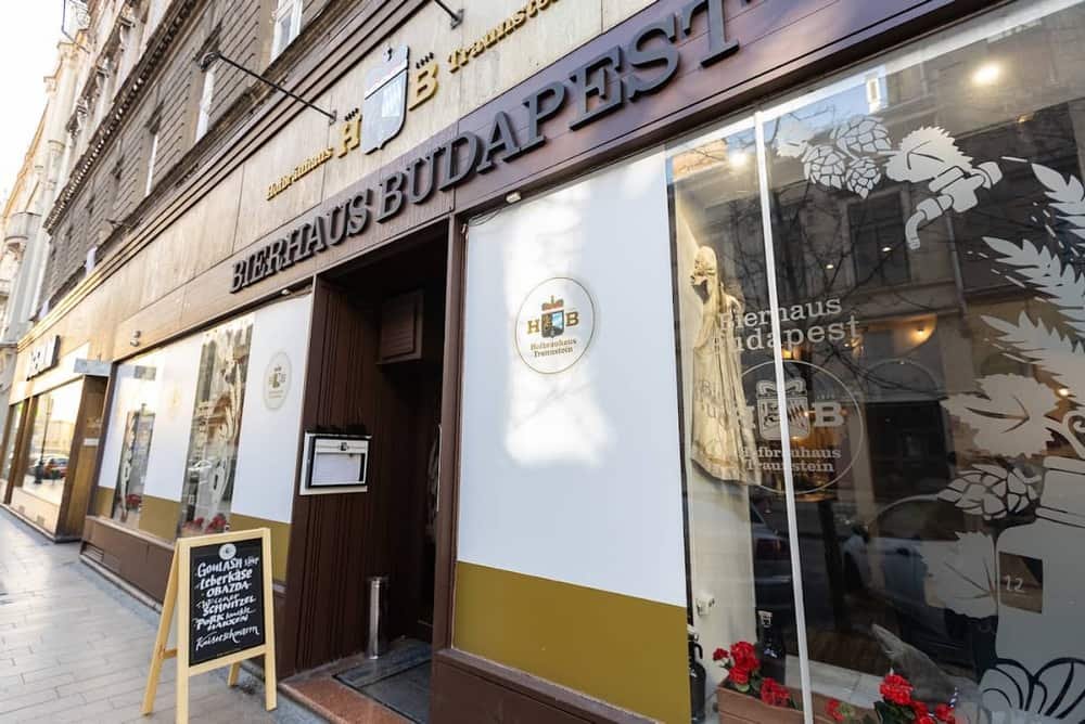 Bajor Sör-Ház - HB Traunstein Beer House Budapest