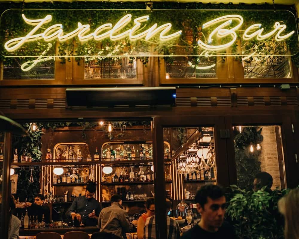 Jardín cocktail Bar