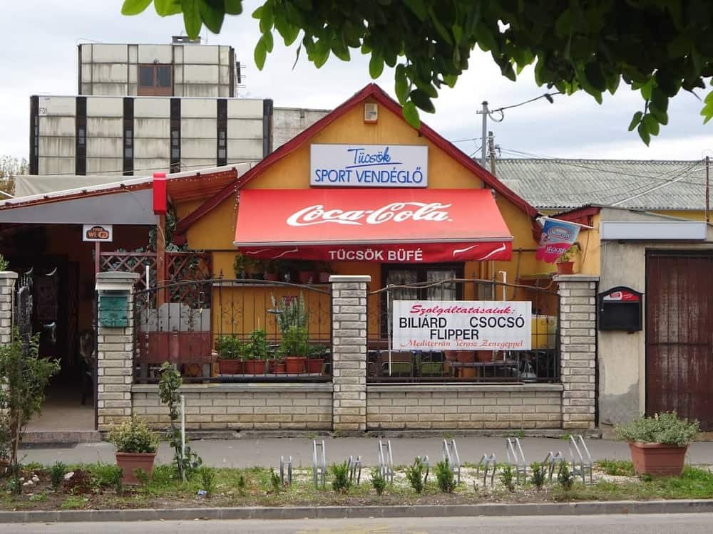 John's Pub (Tücsök Sport Büfé)