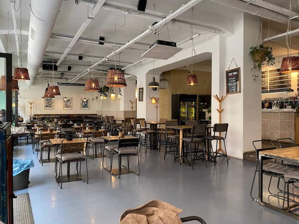 MADHOUSE BISTRO & BAR