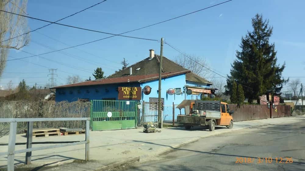 Pista Néni Söröző