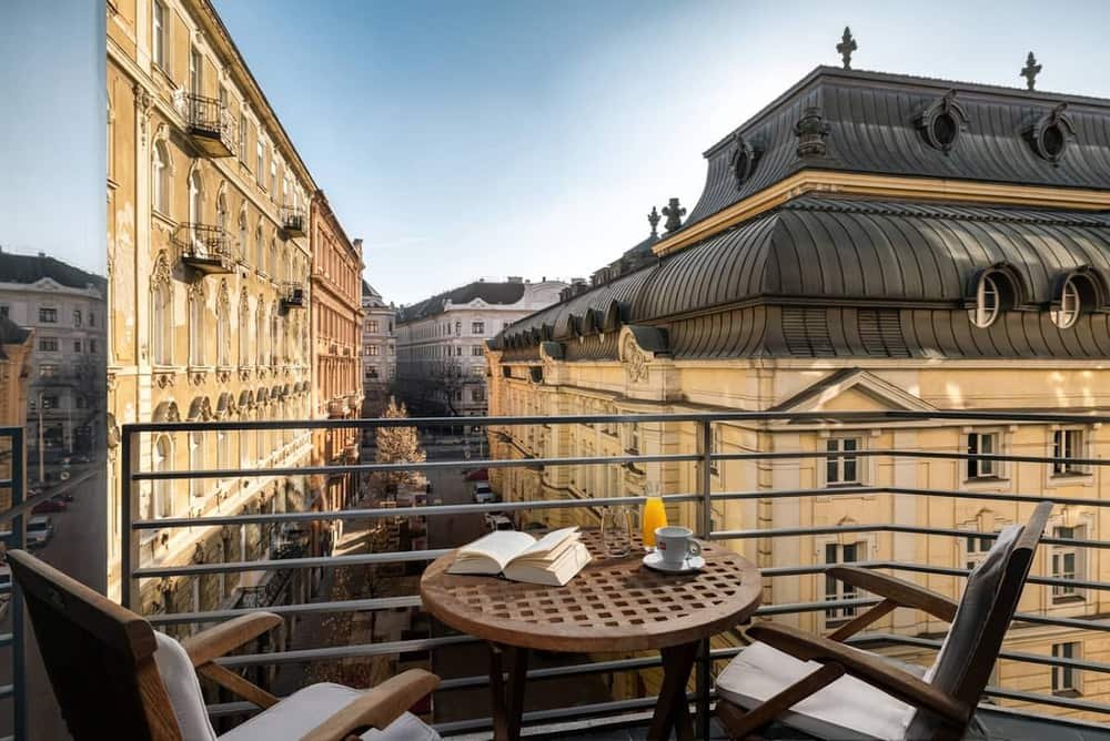 Hotel NH Budapest City