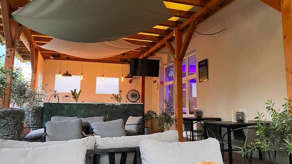 Bruschetta Bistro & Bar