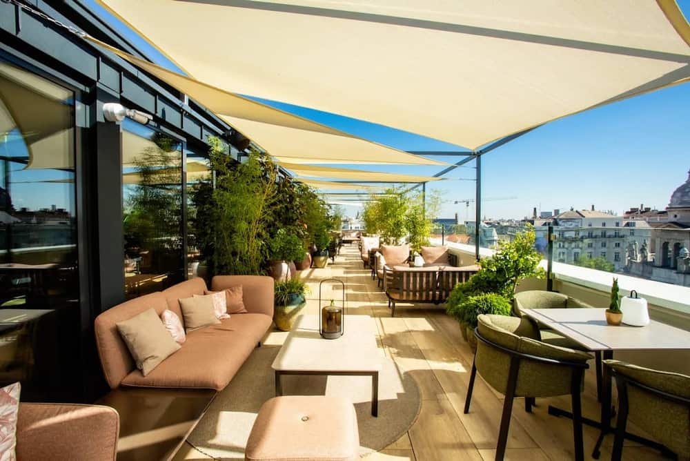 ISSEI Skybar & Restaurant