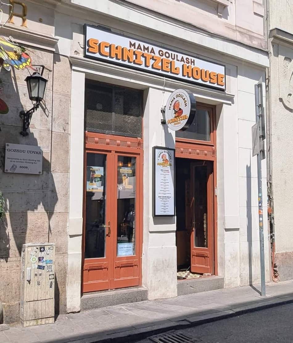 Mama Goulash - Schnitzel House